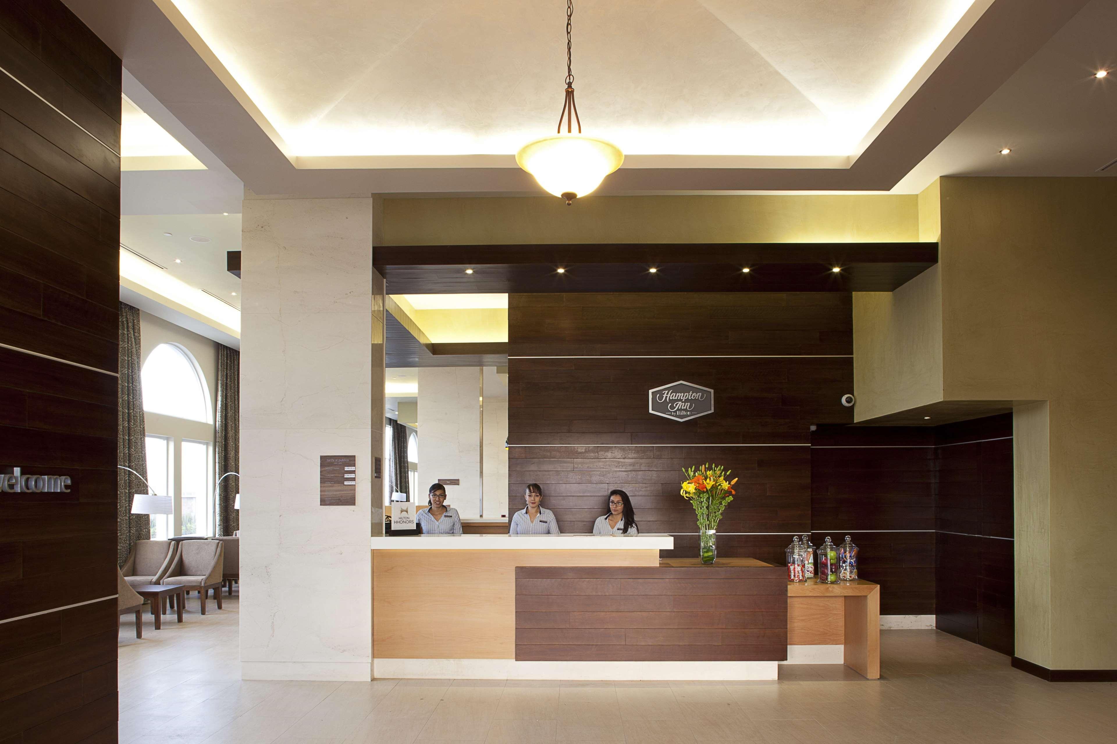 Hampton Inn By Hilton Silao-Aeropuerto, Mexico Exterior photo
