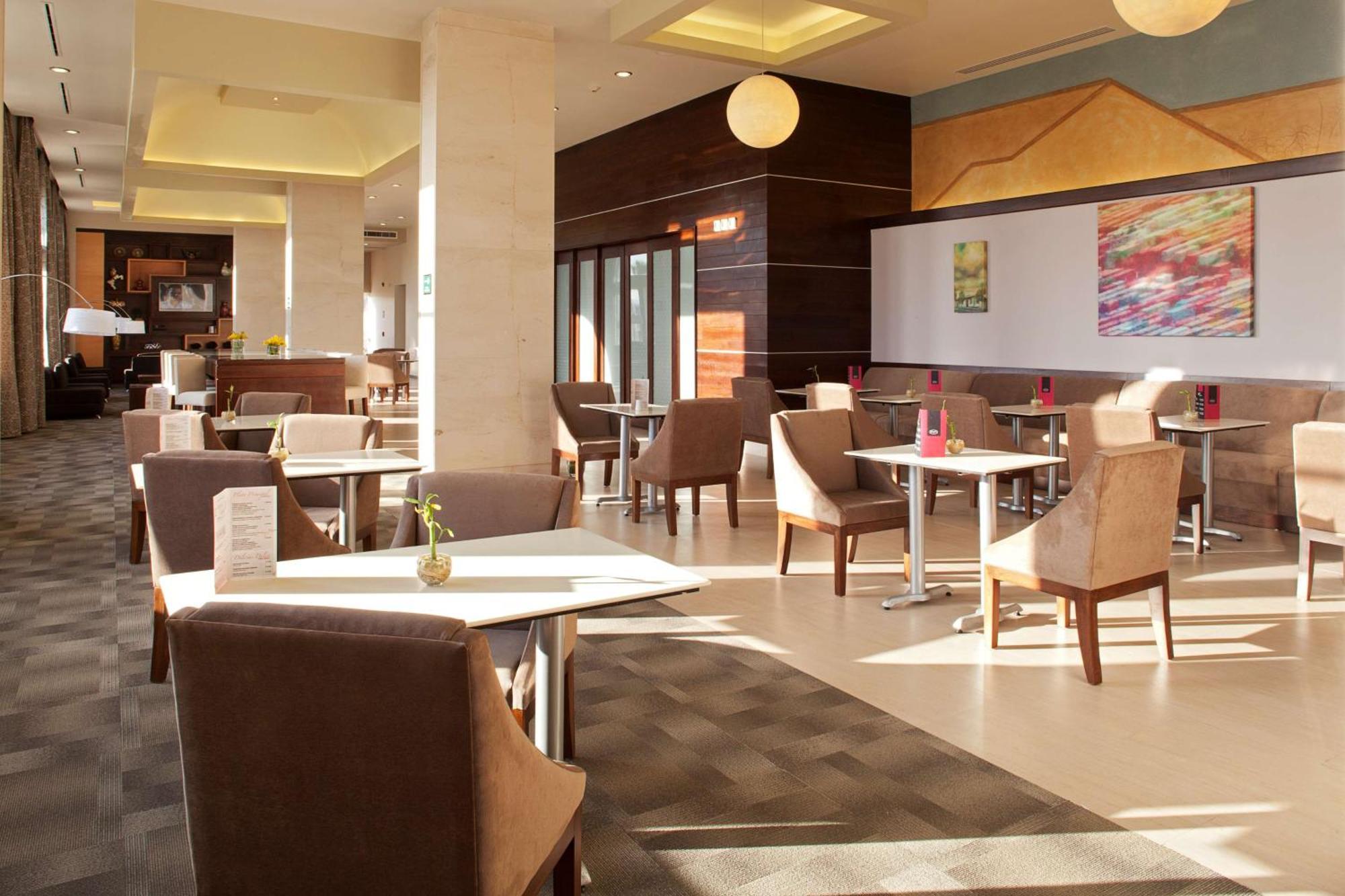 Hampton Inn By Hilton Silao-Aeropuerto, Mexico Exterior photo