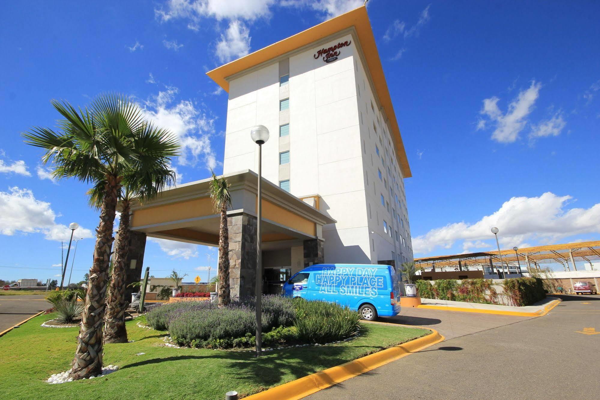 Hampton Inn By Hilton Silao-Aeropuerto, Mexico Exterior photo